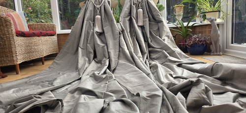 Laura ashley grey silk - ashley,