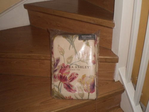 Laura ashley gosford cranberry - ashley,