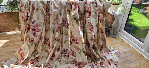 Laura ashley gosford - ashley,